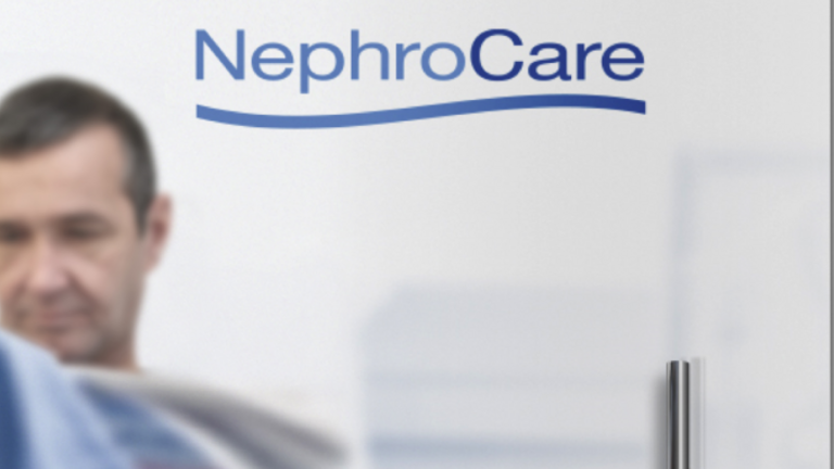 [Translate to Poland - Polish:] Patient and NephroCare Logo