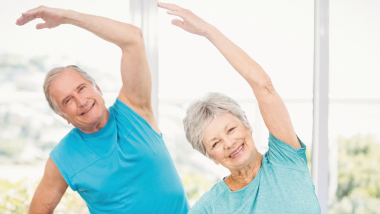[Translate to Poland - Polish:] Man and Woman exercising
