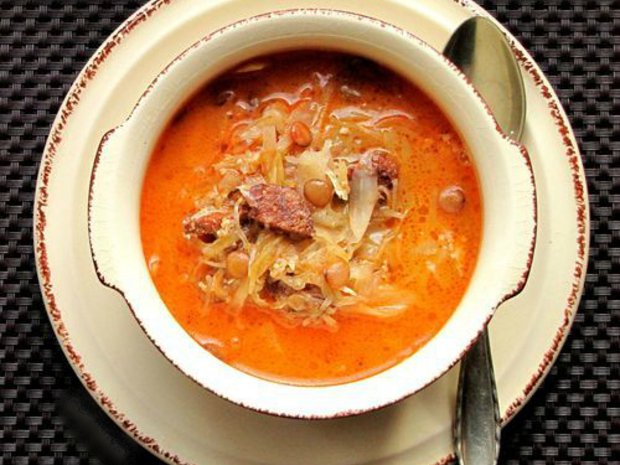 Zupa z kiszonej kapusty